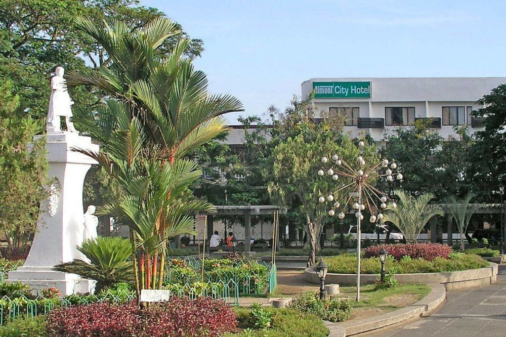 Almont City Hotel Butuan City Екстериор снимка