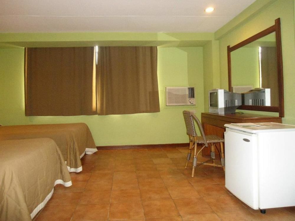 Almont City Hotel Butuan City Екстериор снимка