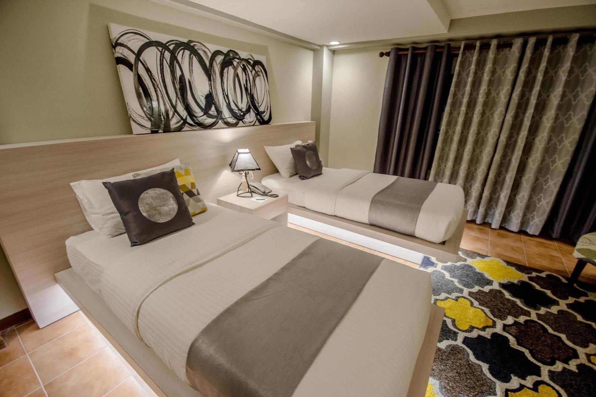 Almont City Hotel Butuan City Екстериор снимка