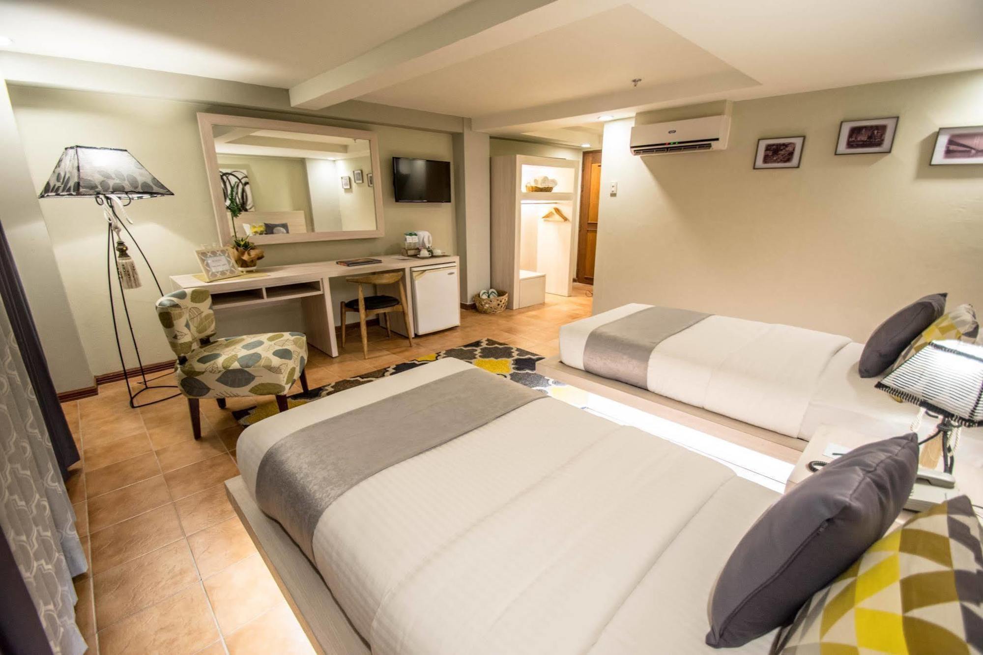 Almont City Hotel Butuan City Екстериор снимка